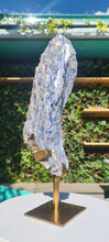 Load image into Gallery viewer, Blue Kyanite on gold custom made stand