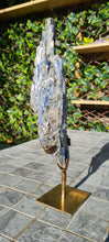 Load image into Gallery viewer, Blue Kyanite on gold custom made stand