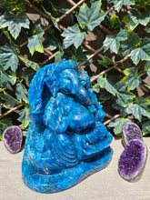 Load image into Gallery viewer, Lord Ganesha in Ashirvad posture Gesture of Blessing Apatite from brazil