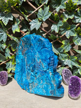 Load image into Gallery viewer, Lord Ganesha in Ashirvad posture Gesture of Blessing Apatite from brazil