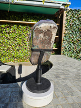 Load image into Gallery viewer, Amethyst on spinning stand from Uruguay - Spinning V / Tick