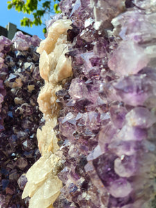 Amethyst Shield with calcite on stand : Three doves