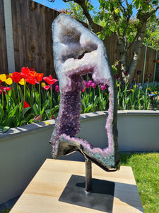 Amethyst on spinning stand - Large Crystal - Pico Do Cristal