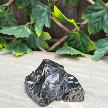 Load image into Gallery viewer, Elite Shungite Noble Shungite Raw Karelia 5g to 50g.
