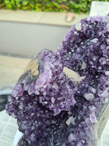 Amethyst from Uruguay with Calcite - VENUS FLOWER Active