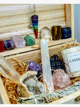 Load image into Gallery viewer, CRYSTAL HEALING CHAKRA GIFT BOX
